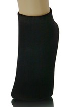 SOLID BLACK ANKLE CUT SOCKS