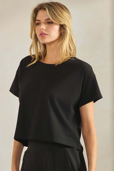 Soft and Relaxed Cotton Crewneck cropped Tee style 3