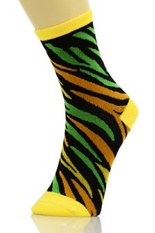 (323038) Fashion Design Crew Socks style 3