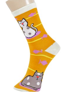 (323044) 3 Single Pair Bundle Pack Lady's Cat Dreams Novelty Crew Socks style 4