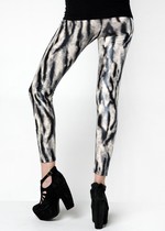 STELLA ELYSE BLURRED ZEBRA STRIPE PRINTED LIQUID LEGGINGS style 3