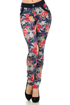 Lady's Monterey Jegging with Flower Prints in the Front and Rhinestones Pocket Accents style 3
