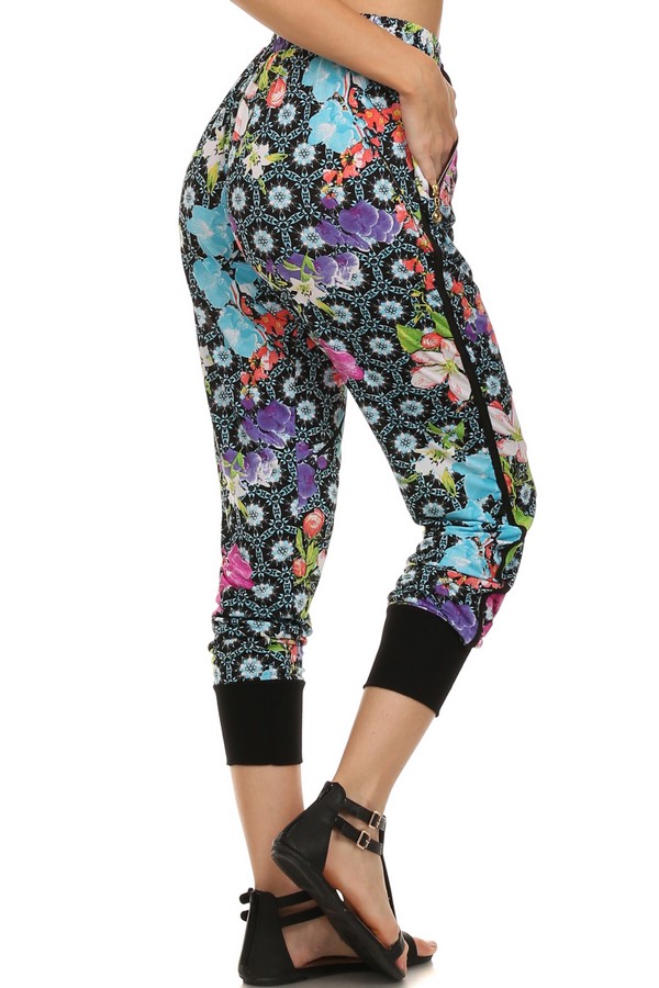 ava floral jogger