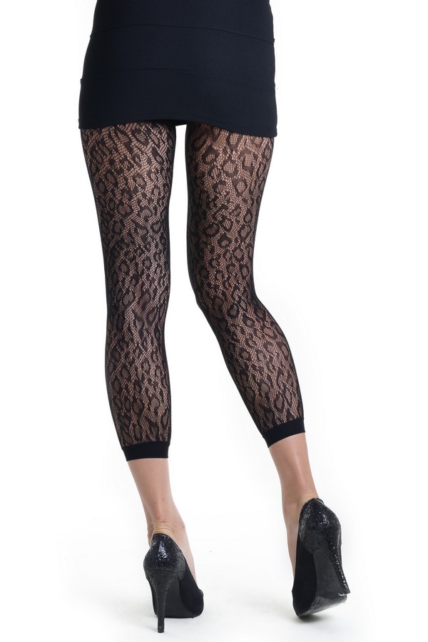 capri tights under dresses