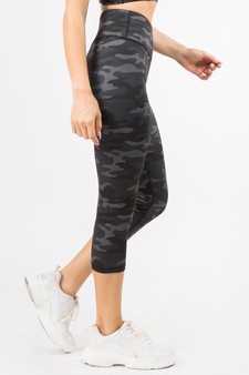 Women's Shark Grey Camo High Rise Capri Activewear Leggings (Large only) style 2