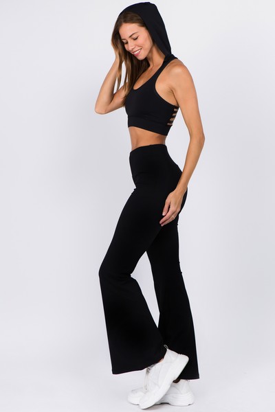 flare yoga pants outfit