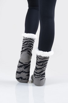 Women's Non-slip Faux Sherpa Tiger Striped Christmas Slipper Socks style 9