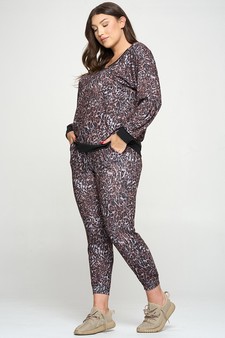 Women's Cheetah Print Loungewear Set style 2