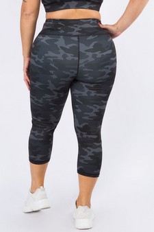Women's Shark Grey Camo High Rise Capri Activewear Leggings (XL only) style 3