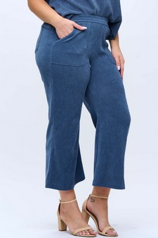 Women’s Wide Leg Corduroy Cropped Pants style 3