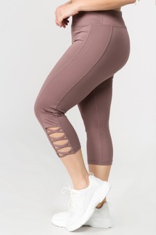 Women's Active Lattice Capri Cutout Workout Leggings