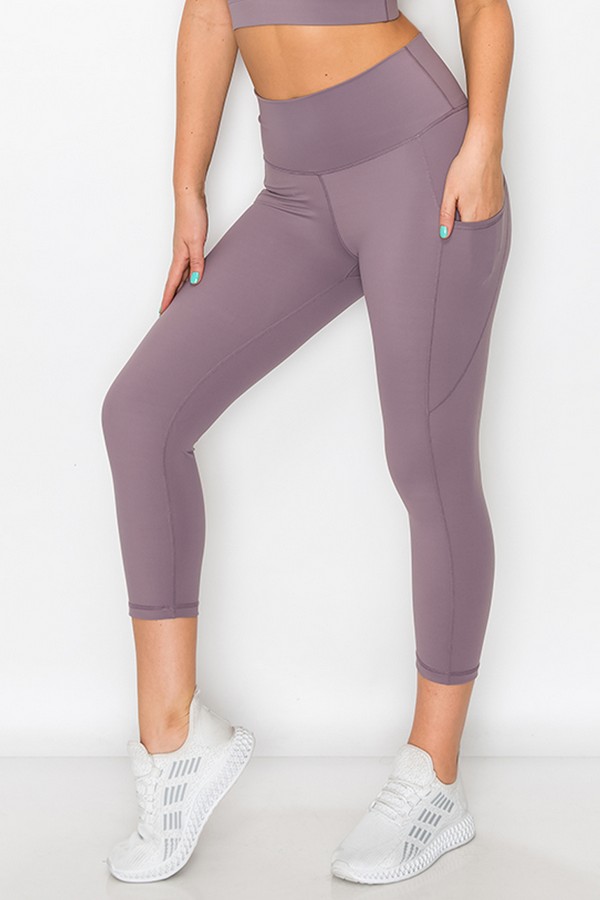 Women's Buttery Soft Activewear Capri Leggings with Pockets (Small only) -  Wholesale 