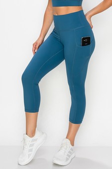 Women's Buttery Soft Activewear Capri Leggings with Pockets