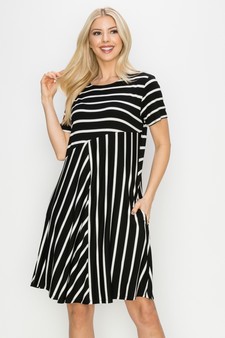 Women’s Multidirectional Lined A-line Dress