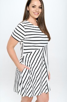Women’s Multidirectional Lined A-line Dress style 4