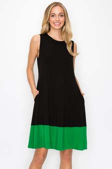 Women’s Sleeveless Dress w/ Colorblock Trim