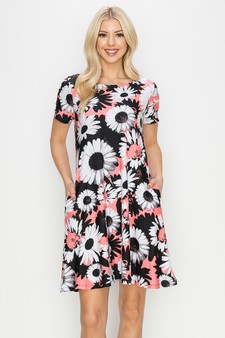 Women’s Classic Wild Daisies A-Line Dress