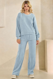 ETA 07/17/26 - Women's Relaxed Ribbed Corduroy Set