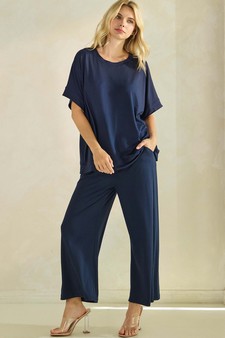 Women's Effortlessly Relaxed Fit Cropped Peach Skin Set