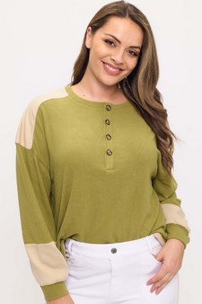 Women's Two Tone Ribbed Loose Fit Top with Buttons style 4
