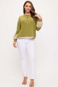 Women's Two Tone Ribbed Loose Fit Top with Buttons style 5