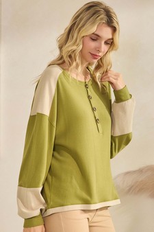 Women's Two Tone Ribbed Loose Fit Top with Buttons style 3