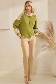 Women's Two Tone Ribbed Loose Fit Top with Buttons style 5