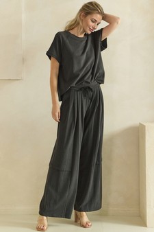 Relaxed Soft Stretch Top and Wide-Leg Pant Set style 5