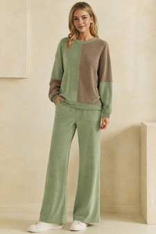 ETA 07/25/26 - Raw Edge Colorblock Soft Corduroy Relaxed Set