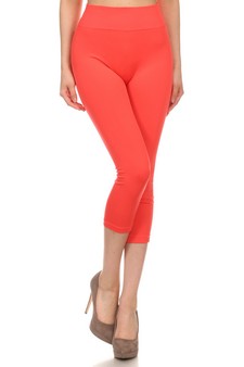 Lady's Solid Color Seamless Capri Legging