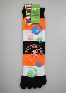 PLAYFUL AND FLIRTY TOE SOCKS style 6