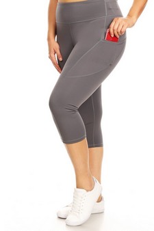 Women's High Rise 5-Pocket Activewear Capri Leggings (XXL only) style 2