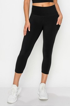 Women's Buttery Soft Activewear Capri Leggings with Pockets style 2