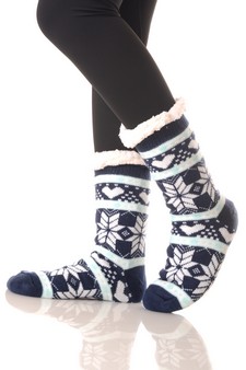 Women's Non-slip Faux Sherpa Winter Snowflake Pattern Christmas Slipper Socks style 5