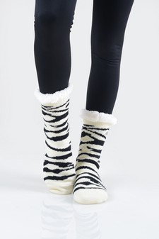 Women's Non-slip Faux Sherpa Tiger Striped Christmas Slipper Socks style 4