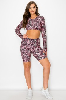 Women’s Casual Days Pink Leopard Print Crop Top style 4