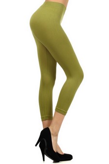 Lady's Solid Color Nylon Seamless Capri Legging